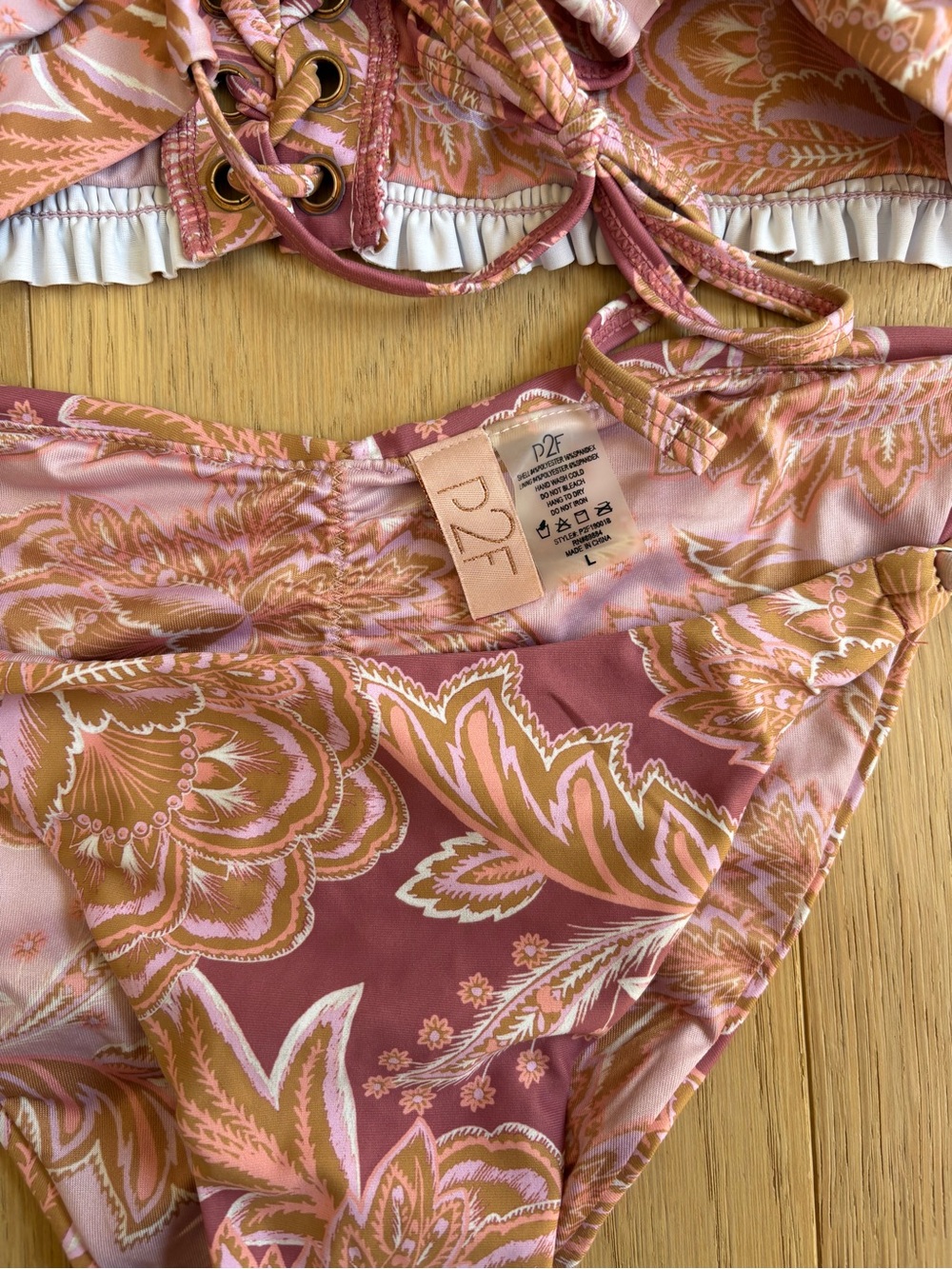 L*SPACE 2 PIECE SWIMSUIT - Picture 3 of 4